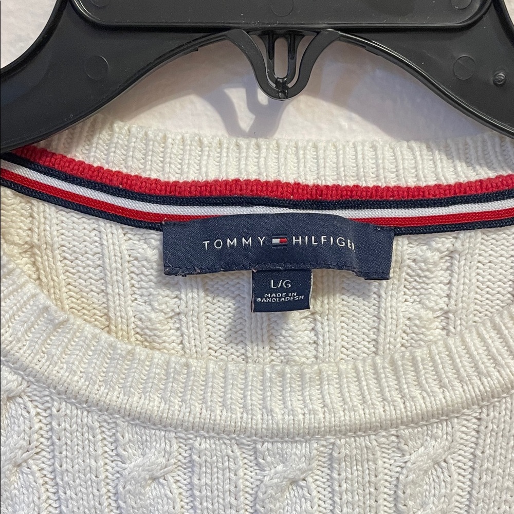 Tommy Hilfiger Women's Cable Knit Sweater - Red, Blue, White Size L - Picture 3 of 6